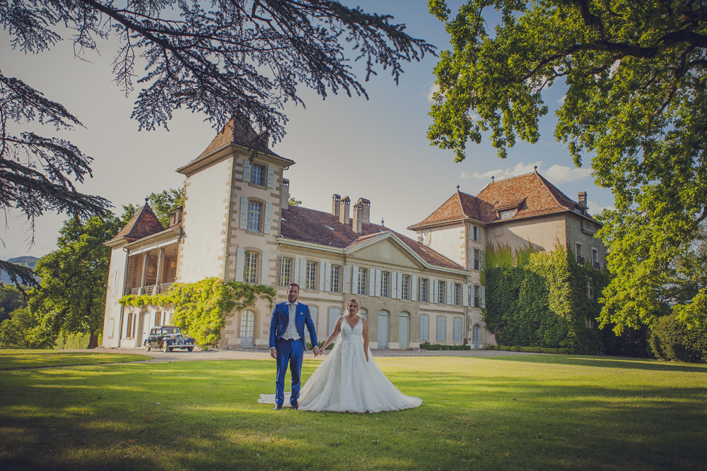 mariage chic and fun en Suisse au domaine de la Vissendre à Gilly
