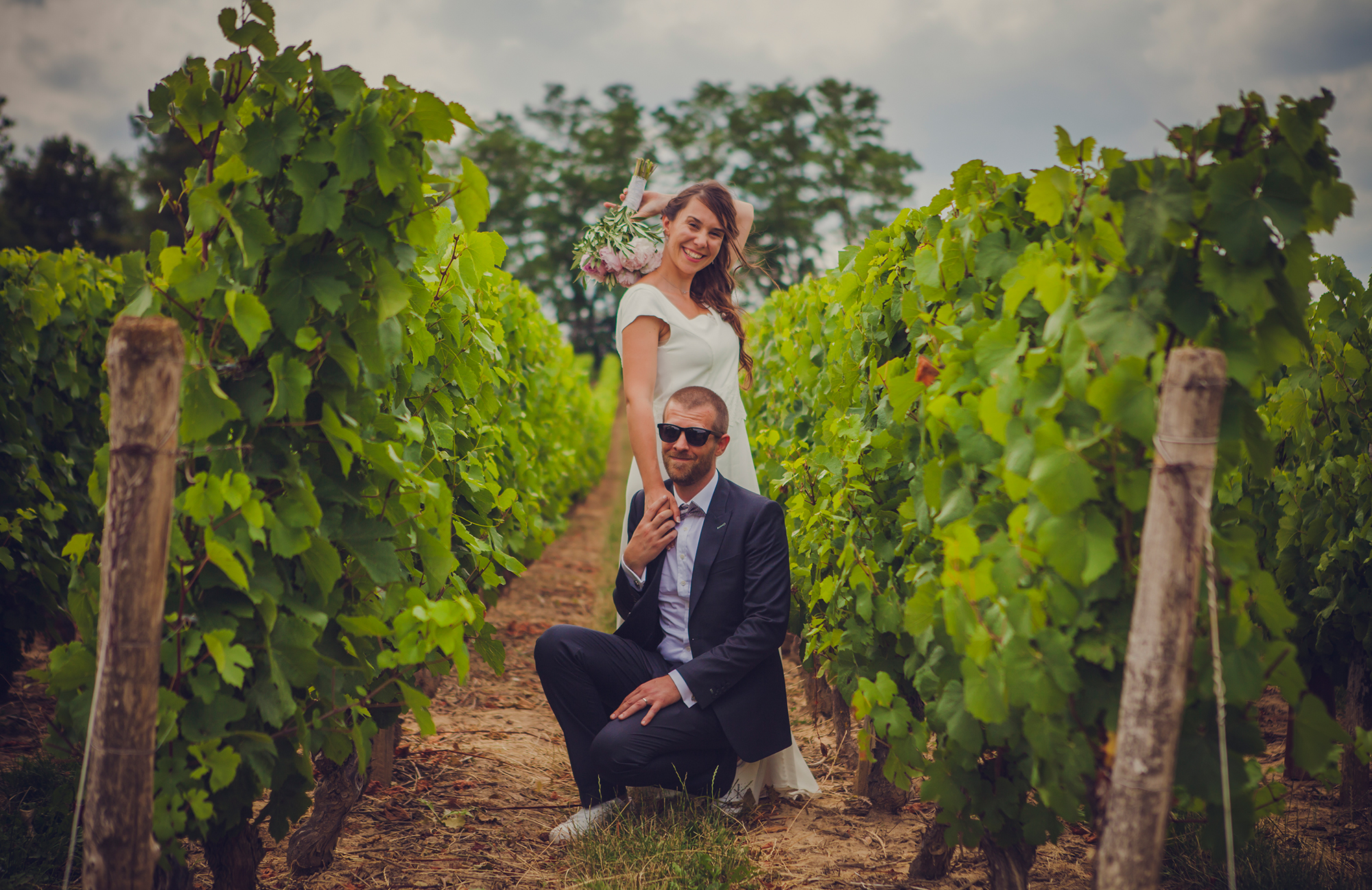 Séance couple dans les vignes avec pause fun à Mâcon